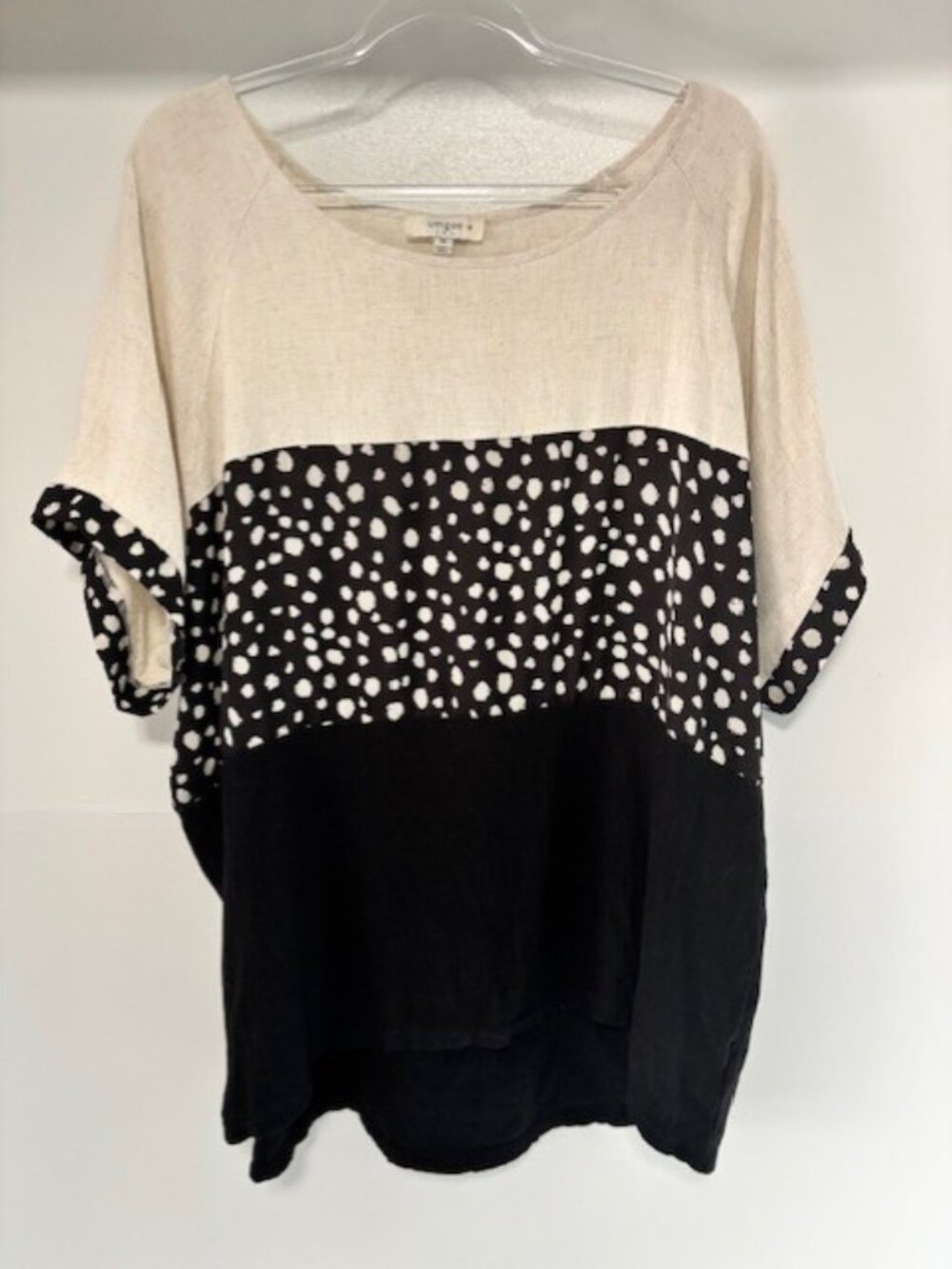 Umgee Linen Blend Colorblock Top Women’s 1X Cream Black Short Sleeve Boho Dot
